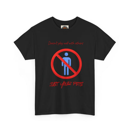 T‑Shirt — "Don’t forget your pets!" No People Icon Graphic Tee