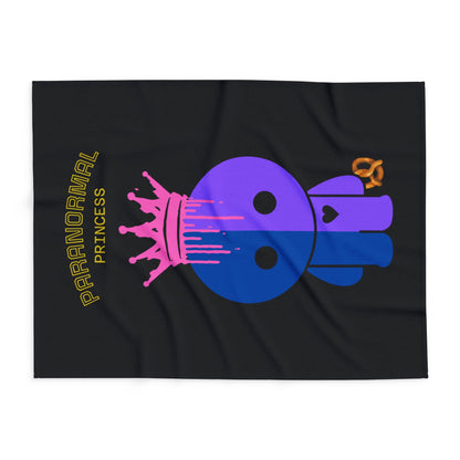 Paranormal Princess Arctic Fleece Blanket — Cute Goth Ghost Crown Throw
