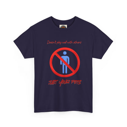 T‑Shirt — "Don’t forget your pets!" No People Icon Graphic Tee